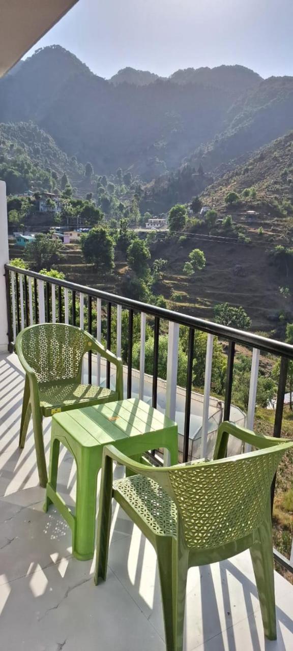 Parvatiya Homestay Mussoorie Exterior foto